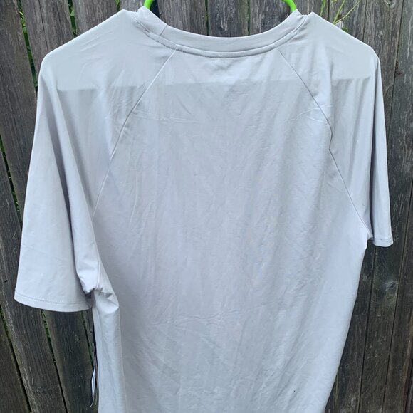 🦃Layered 8 Quick Dry Workout T-shirt Size L - Picture 5 of 5
